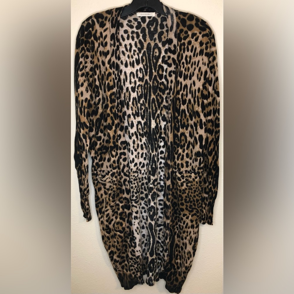 Women’s Cardigan